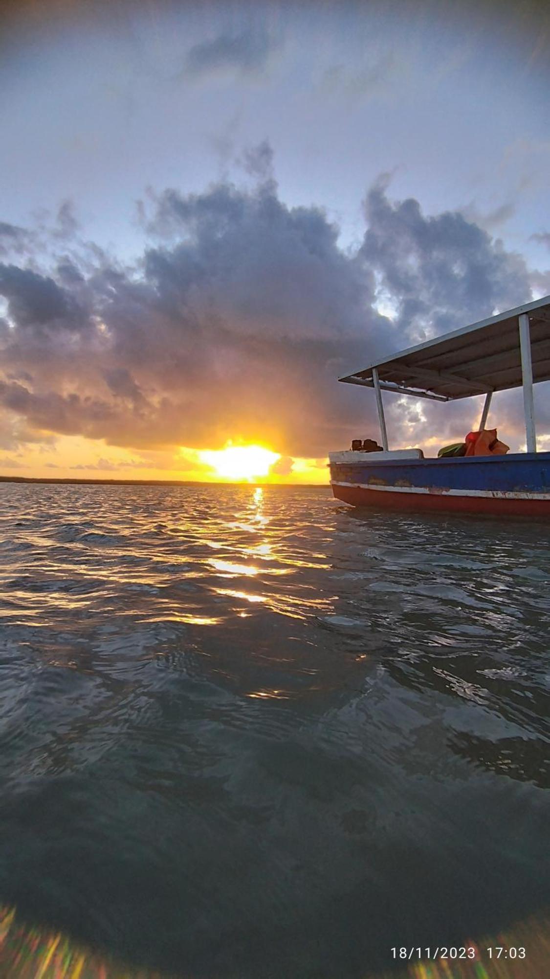 Cabanas Do Mar - Barra De Mamanguape Rio Tinto エクステリア 写真